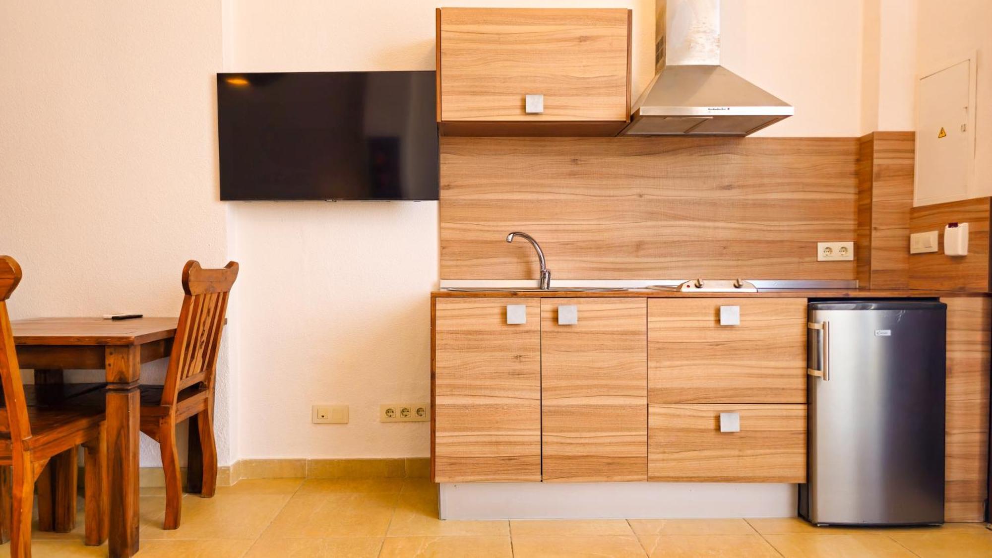 Zahara Sol Villas Y Apartamentos By Qhotels Захара де лос Атунес Екстериор снимка